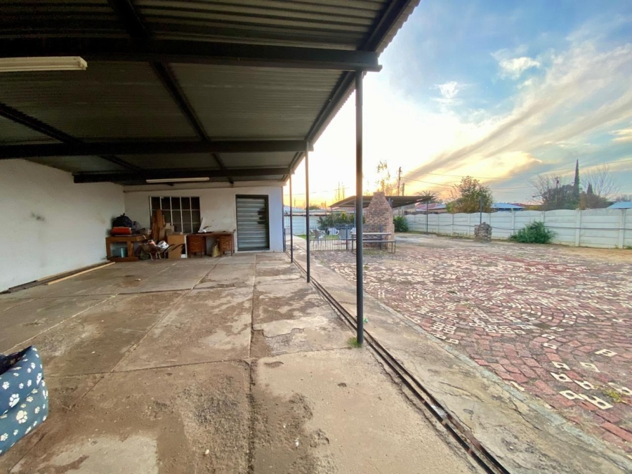 3 Bedroom Property for Sale in Miederpark North West